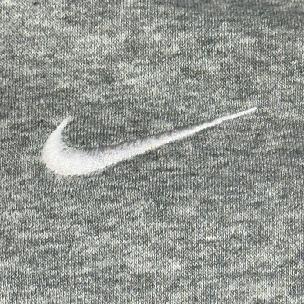 Nike Gray Crewneck Sweatshirt Mini Swoosh Mens - Medium - GUC